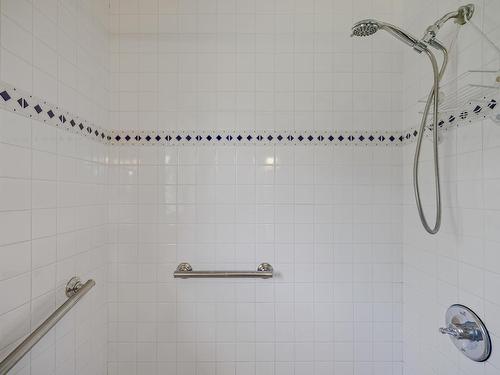131 Nassau Street, Charlottetown, PE - Indoor Photo Showing Bathroom