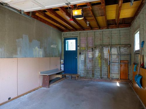 131 Nassau Street, Charlottetown, PE - Indoor Photo Showing Garage