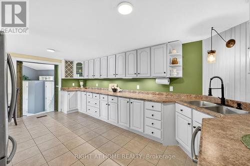 362 Short Point Road, Rideau Lakes, ON - Indoor Photo Showing Kitchen With Double Sink