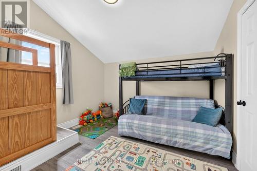 362 Short Point Road, Rideau Lakes, ON - Indoor Photo Showing Bedroom
