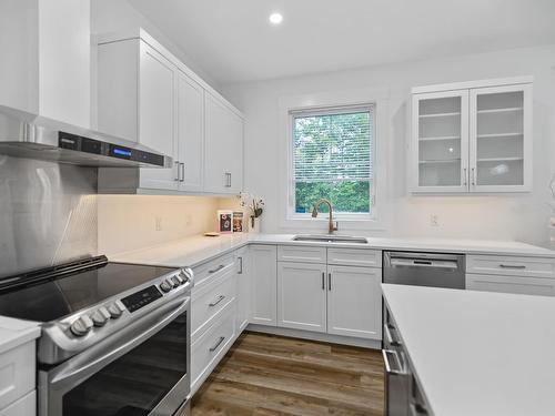 74 England Circle, Charlottetown, PE - Indoor Photo Showing Kitchen