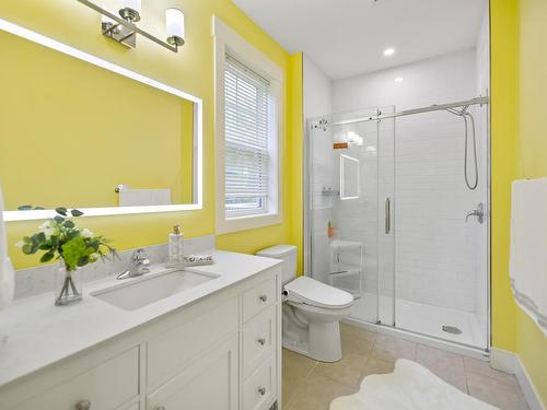 74 England Circle, Charlottetown, PE - Indoor Photo Showing Bathroom