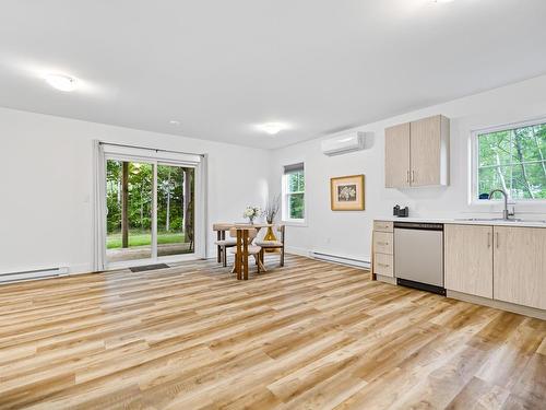 74 England Circle, Charlottetown, PE - Indoor