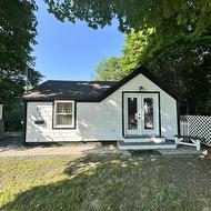 45 St. Phillips Street Bridgewater, NS B4V 1W4
