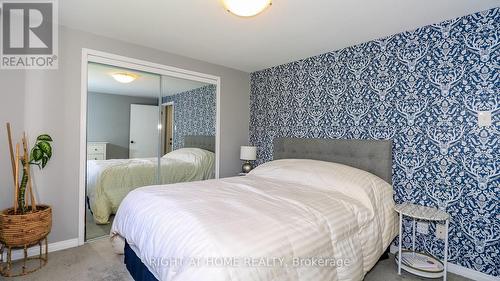2988 25Th Sideroad, Innisfil, ON - Indoor Photo Showing Bedroom