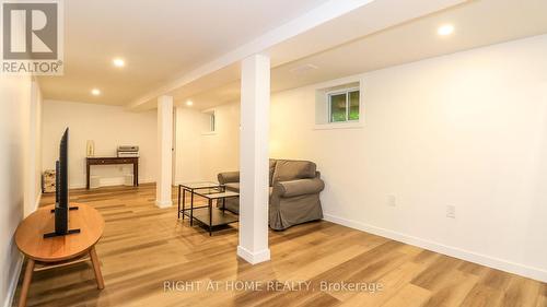 2988 25Th Sideroad, Innisfil, ON - Indoor Photo Showing Other Room