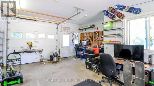 2988 25Th Sideroad, Innisfil, ON - Indoor Photo Showing Garage