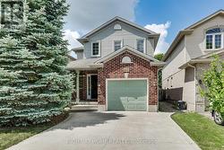 2206 CORONATION DRIVE London North, ON N6G 0B9