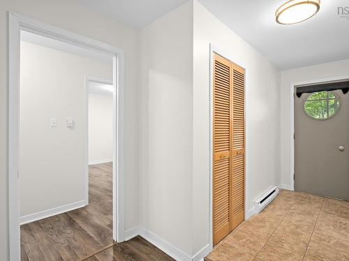 241 & 239 Lockview Road, Fall River, NS - Indoor Photo Showing Other Room