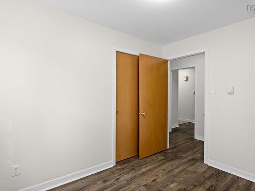 241 & 239 Lockview Road, Fall River, NS - Indoor Photo Showing Other Room