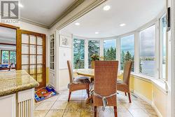 Kitchen Eat-In Area - 