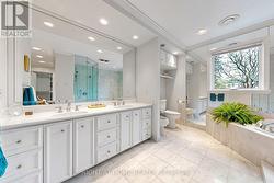 Primary Washroom - 