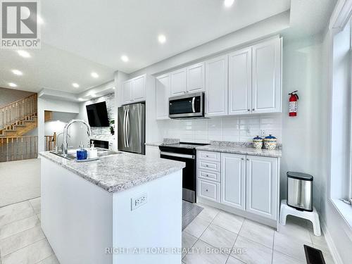 39 - 113 Hartley Avenue, Brant, ON - Indoor Photo Showing Kitchen With Stainless Steel Kitchen With Upgraded Kitchen