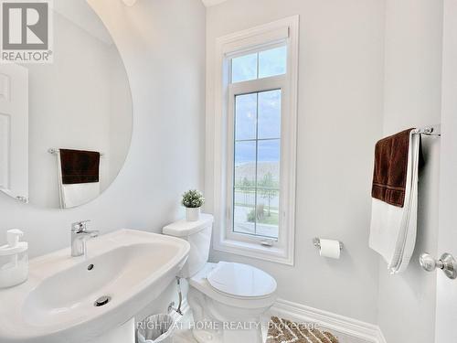 39 - 113 Hartley Avenue, Brant, ON - Indoor Photo Showing Bathroom