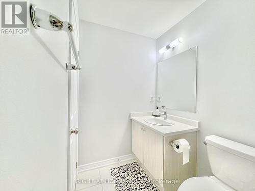 39 - 113 Hartley Avenue, Brant, ON - Indoor Photo Showing Bathroom