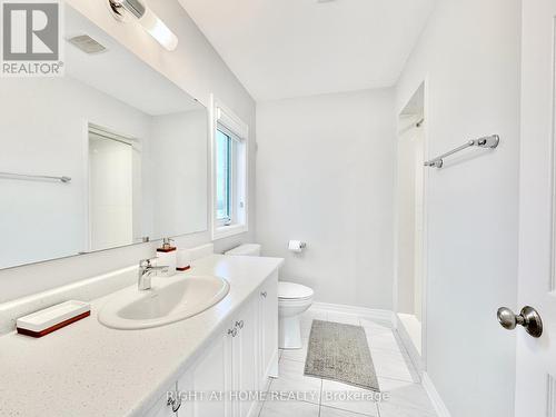 39 - 113 Hartley Avenue, Brant, ON - Indoor Photo Showing Bathroom