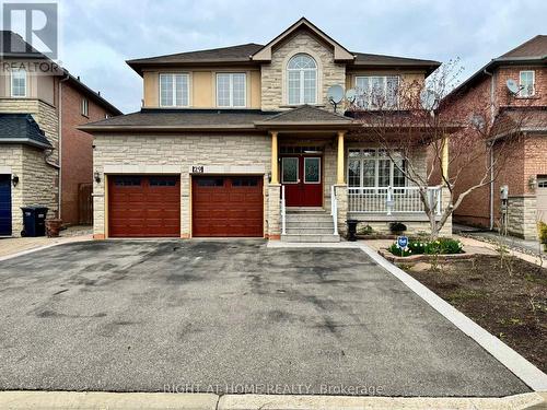 29 LYNNVALLEY CRESCENT  Brampton, ON L6P 2E1