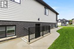 Lower Level Seperate Entrance (Walk-up) - 