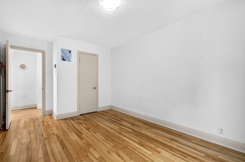 Bedroom - 3-3941 Av. Barclay, Montréal (Côte-Des-Neiges/Notre-Dame-De-Grâce), QC - Indoor Photo Showing Other Room