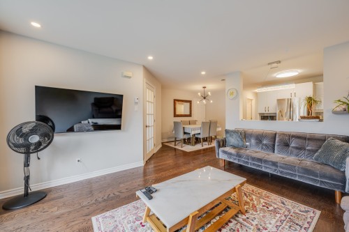 Salon - 3-6020 Boul. Chevrier, Brossard, QC - Indoor Photo Showing Living Room