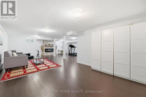 111 Gracehill Crescent, Hamilton, ON - Indoor With Fireplace