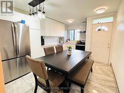 315 - 95 LEEWARD GLENWAY Toronto, ON M3C 2Z6