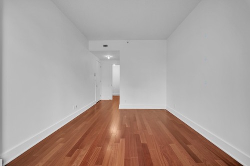 Master Bedroom - P1-302-3419 Av. Henri-Julien, Montréal (Le Plateau-Mont-Royal), QC - Indoor Photo Showing Other Room