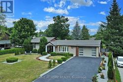 388 BOUCHIER STREET Georgina, ON L4P 3C8