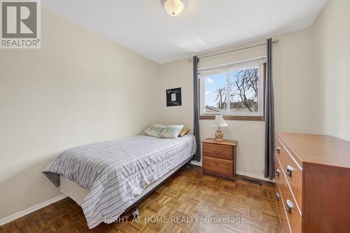 47 - 2 Bernick Drive, Barrie, ON - Indoor Photo Showing Bedroom