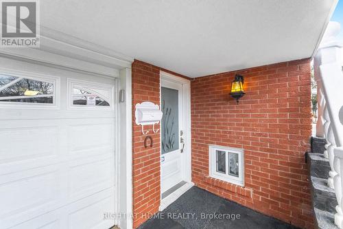 3938 Midhurst Lane, Mississauga, ON -  With Exterior
