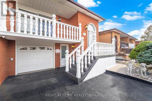 3938 Midhurst Lane, Mississauga, ON - Outdoor