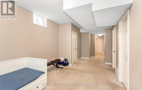 3852 Bloomington Crescent, Mississauga, ON - Indoor Photo Showing Other Room