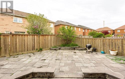 3852 Bloomington Crescent, Mississauga, ON - Outdoor
