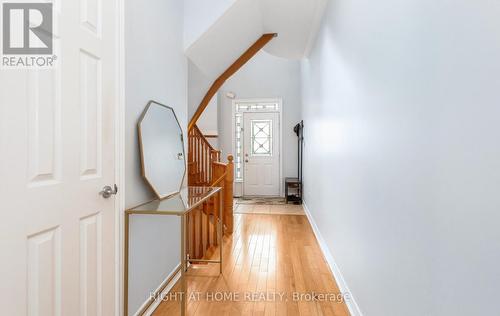 3852 Bloomington Crescent, Mississauga, ON - Indoor Photo Showing Other Room