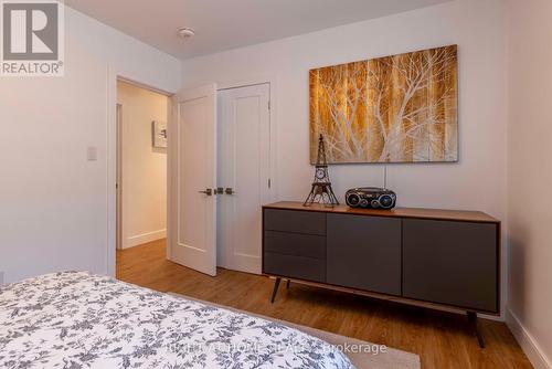 212 Lockhart Drive, St. Catharines, ON - Indoor Photo Showing Bedroom