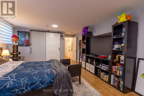 212 Lockhart Drive, St. Catharines, ON - Indoor Photo Showing Bedroom