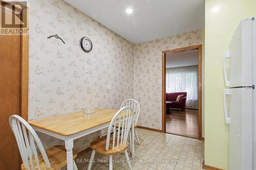23 Northwood Crescent, Guelph (Willow West/Sugarbush/West Acres), ON - Indoor Photo Showing Dining Room