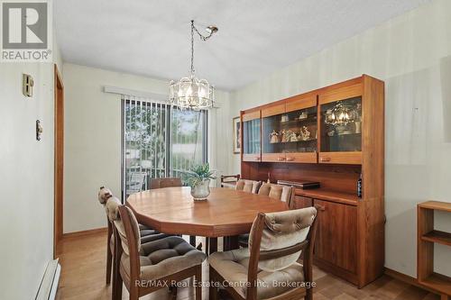 23 Northwood Crescent, Guelph (Willow West/Sugarbush/West Acres), ON - Indoor Photo Showing Dining Room