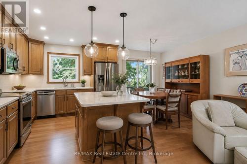Virtually Staged - 23 Northwood Crescent, Guelph (Willow West/Sugarbush/West Acres), ON - Indoor Photo Showing Kitchen With Upgraded Kitchen