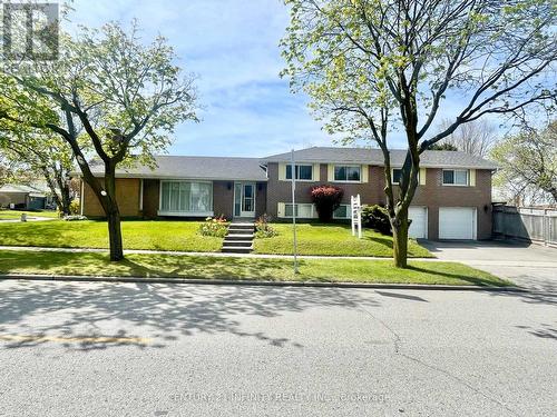 1 Goodland Gate, Toronto (Agincourt South-Malvern West), ON - Outdoor With Facade