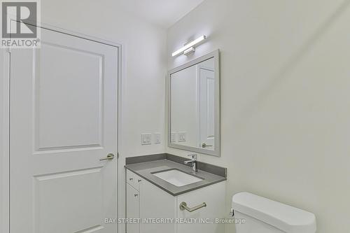710 - 3260 Sheppard Avenue E, Toronto, ON - Indoor Photo Showing Bathroom