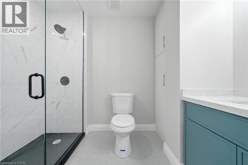 2155 Duncaster Drive Unit# 2, Burlington, ON - Indoor Photo Showing Bathroom