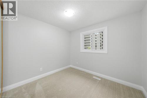 2155 Duncaster Drive Unit# 2, Burlington, ON - Indoor Photo Showing Other Room