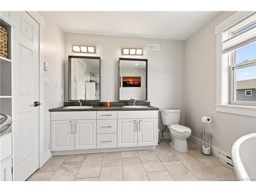125 Lakeburn, Dieppe, NB 