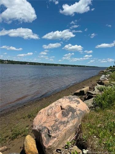 717 Water St, Miramichi, NB 