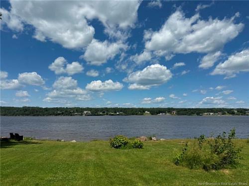 717 Water St, Miramichi, NB 