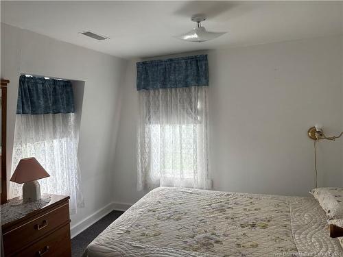 2588 Rough Waters Dr, Bathurst, NB 