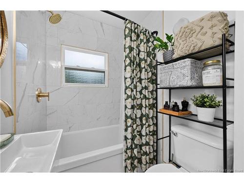 101 Somerset Dr, Moncton, NB 
