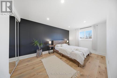 28 Debby Crescent, Brantford, ON - Indoor Photo Showing Bedroom