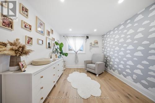 28 Debby Crescent, Brantford, ON - Indoor